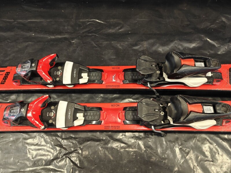 ZJAZDOVÉ SENIORSKÉ VIAZANIE LOOK - ROSSIGNOL DUAL WTR 12